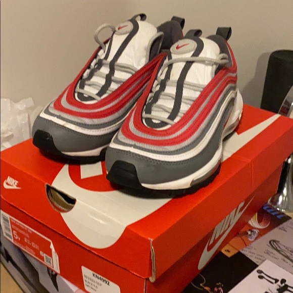 Nike Shoes - AirMax 97